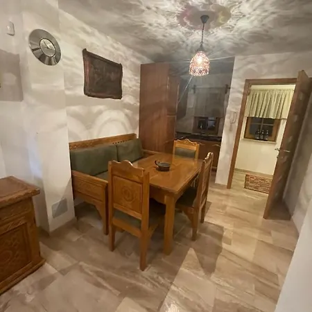 Vila Kajot 아파트
