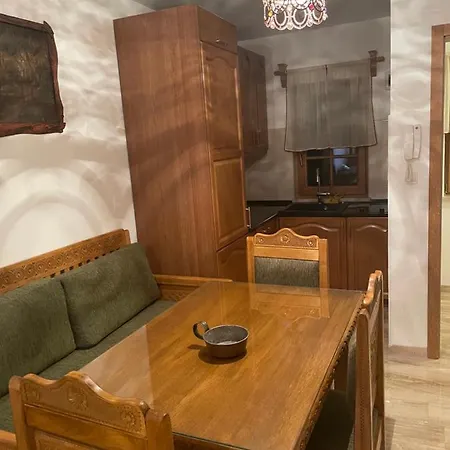 Vila Kajot * 모스타르